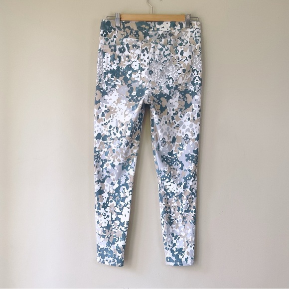 Spanx Jean-ish Ankle Leggings in Blue Abstract Floral Size L - Picture 7 of 12